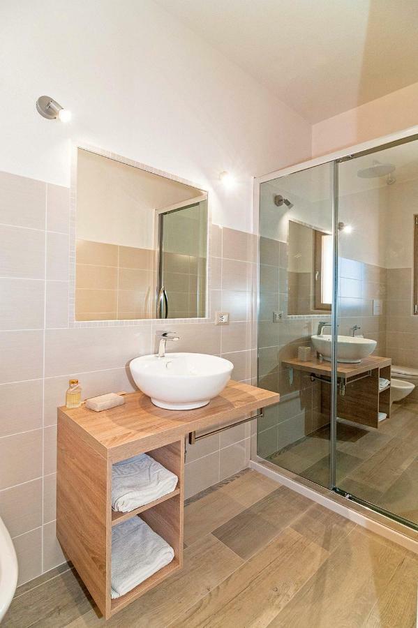 Molarotto Camere Con Angolo Cottura San Teodoro  Ngoại thất bức ảnh