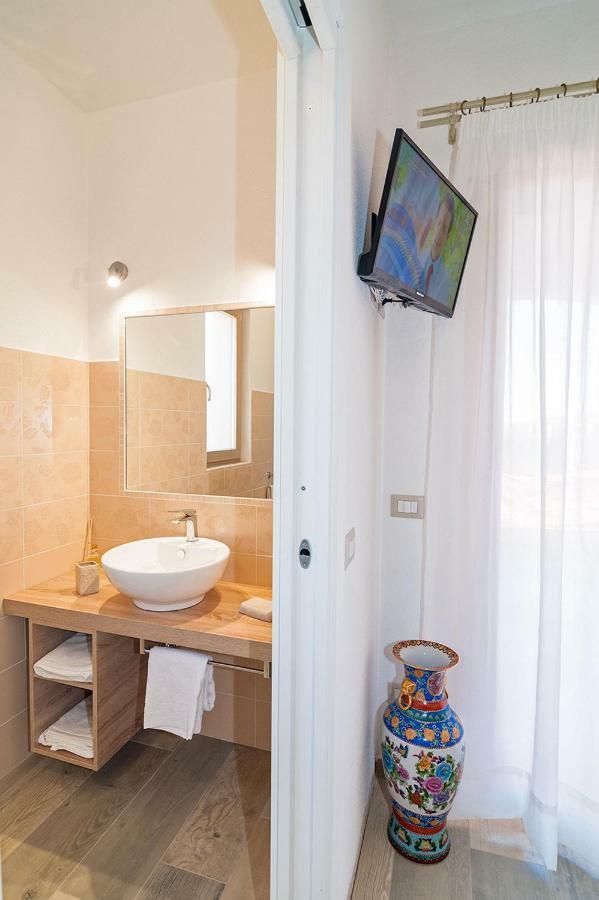 Molarotto Camere Con Angolo Cottura San Teodoro  Ngoại thất bức ảnh