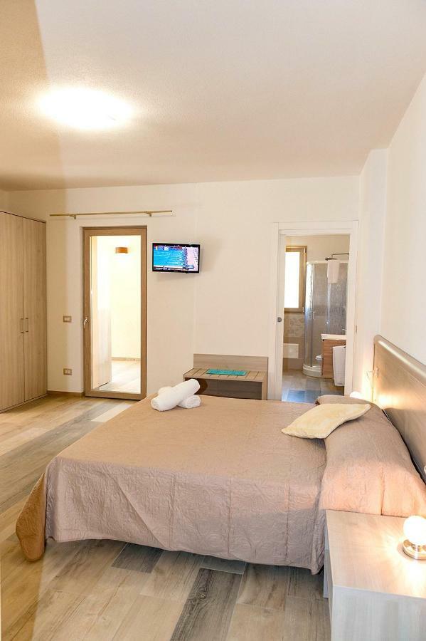 Molarotto Camere Con Angolo Cottura San Teodoro  Ngoại thất bức ảnh